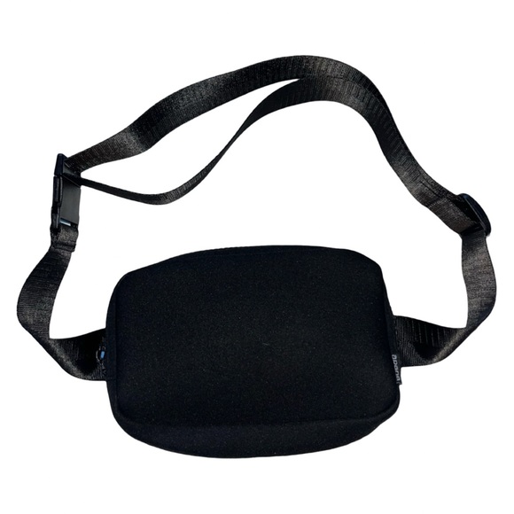 Apana See Me Run Belt Bag - Picture 1 of 5